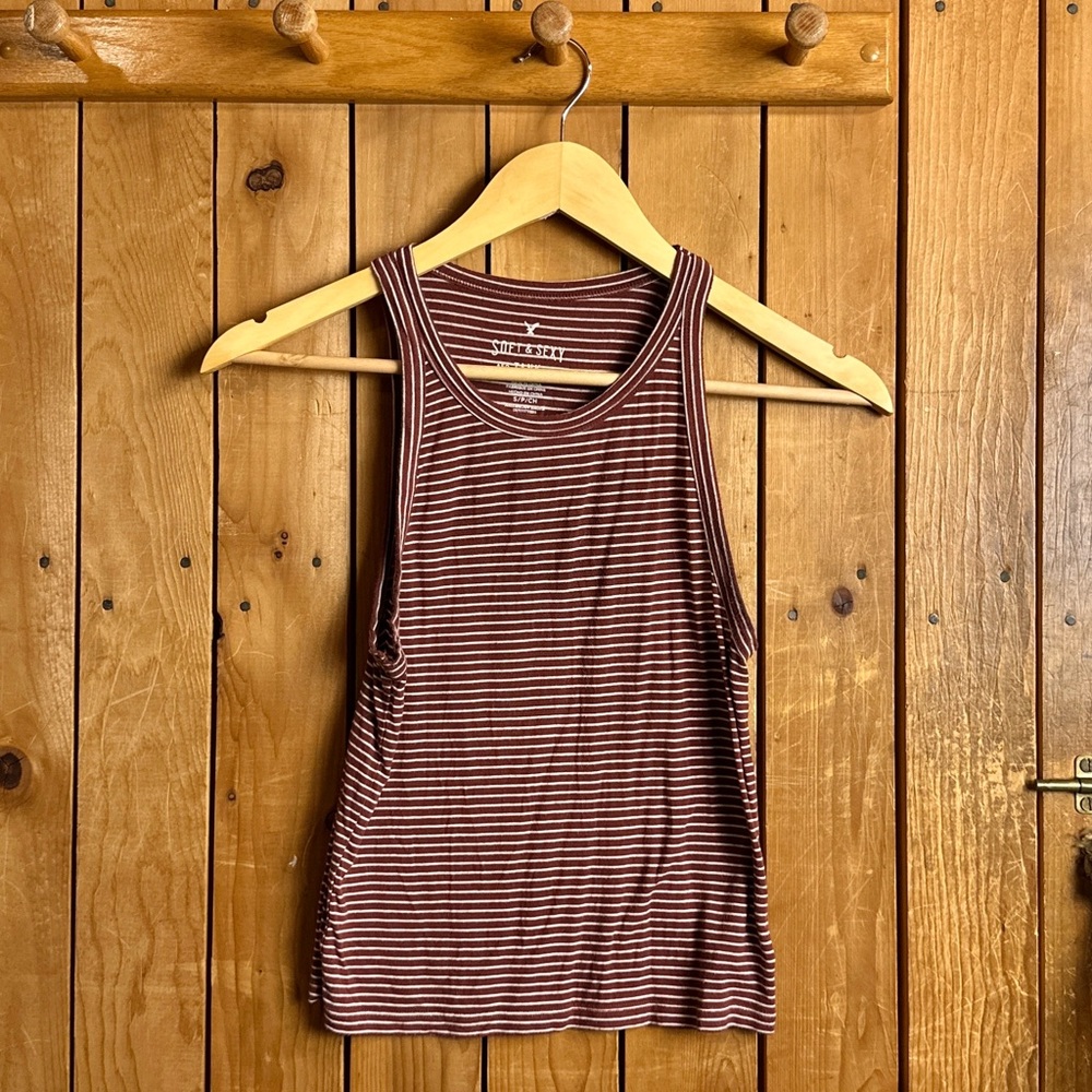 American Eagle Outfitters Red and White Striped Crop Tank Top Women’s Size Small
